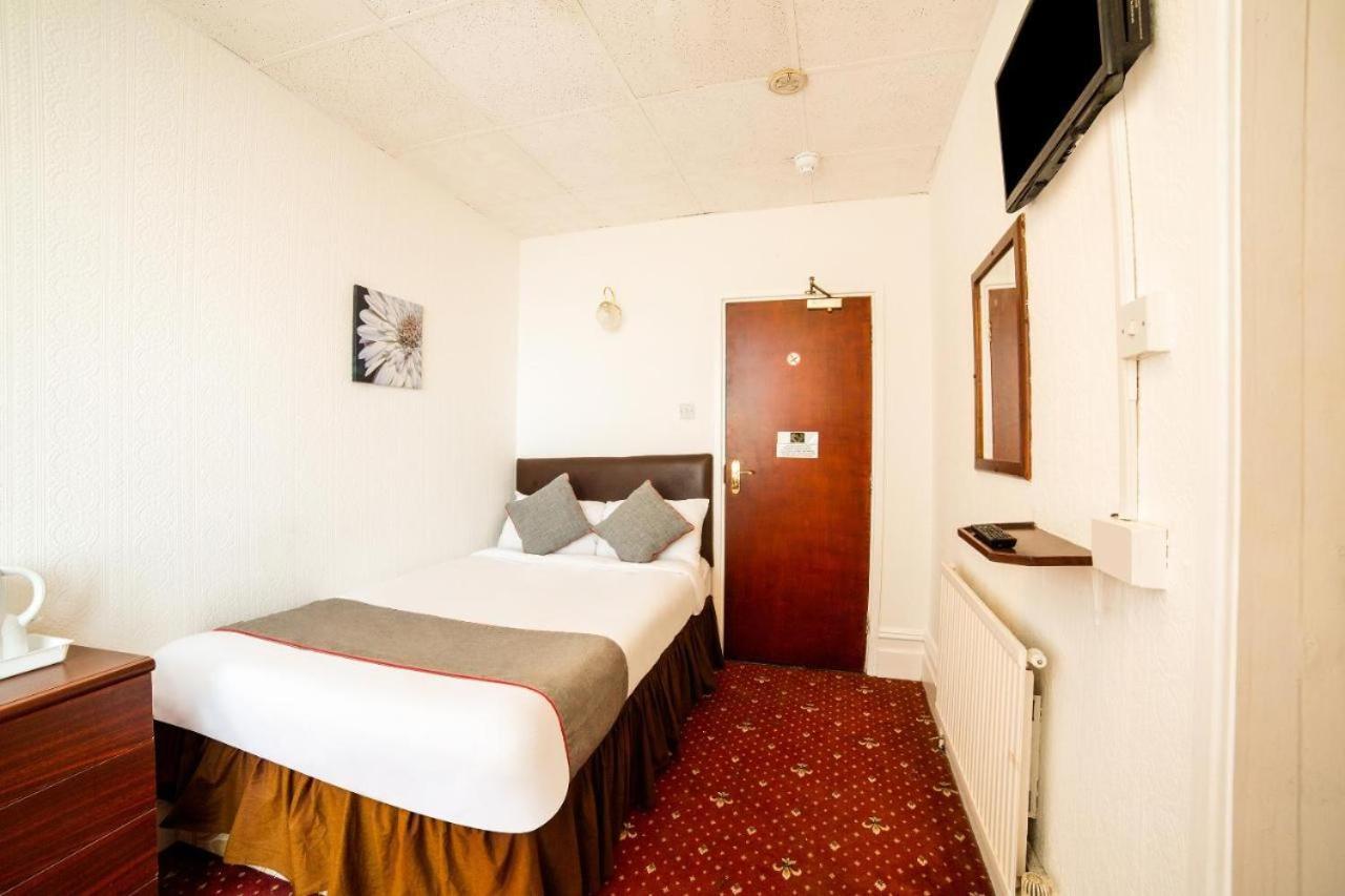 Hotel Oyo The Golden Cheval Blackpool